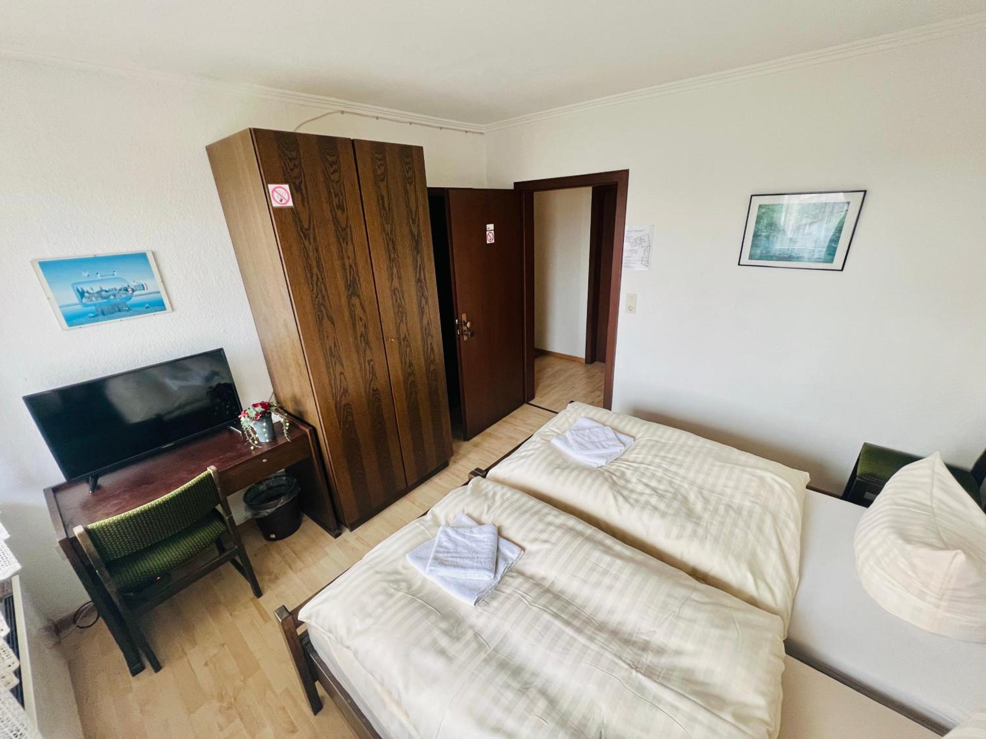 Hotel Ellermann Vlotho Ngoại thất bức ảnh